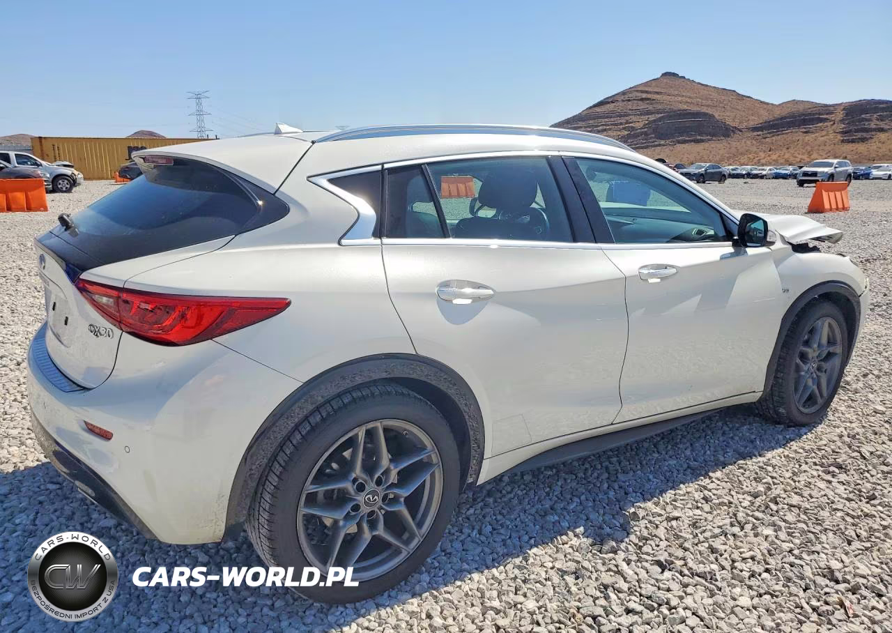 2017 Infiniti Qx30 Premium VIN:SJKCH5CP8HA029034 - 3