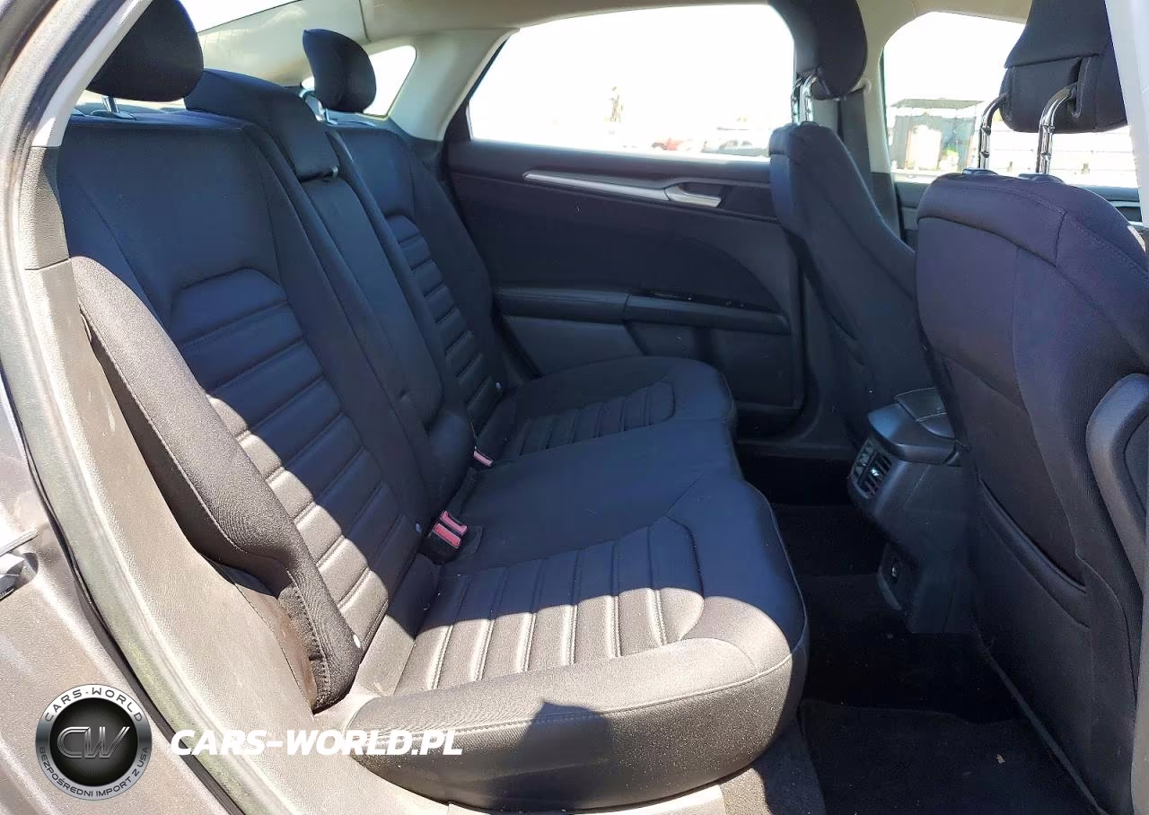 2013 Ford Fusion Se Hybrid VIN:3FA6P0LU7DR103285 - 10