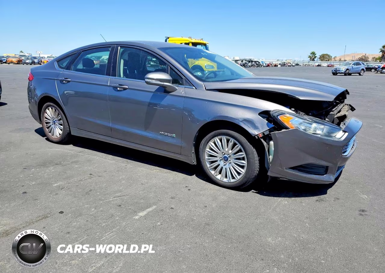 2013 Ford Fusion Se Hybrid VIN:3FA6P0LU7DR103285 - 4