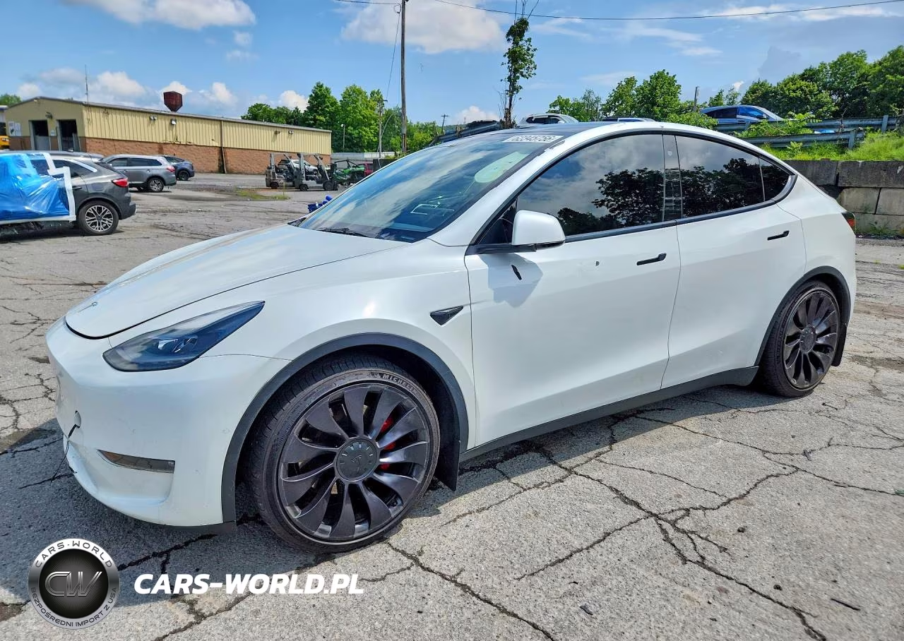 2021 Tesla Model Y – zdjęcie 1 z 13