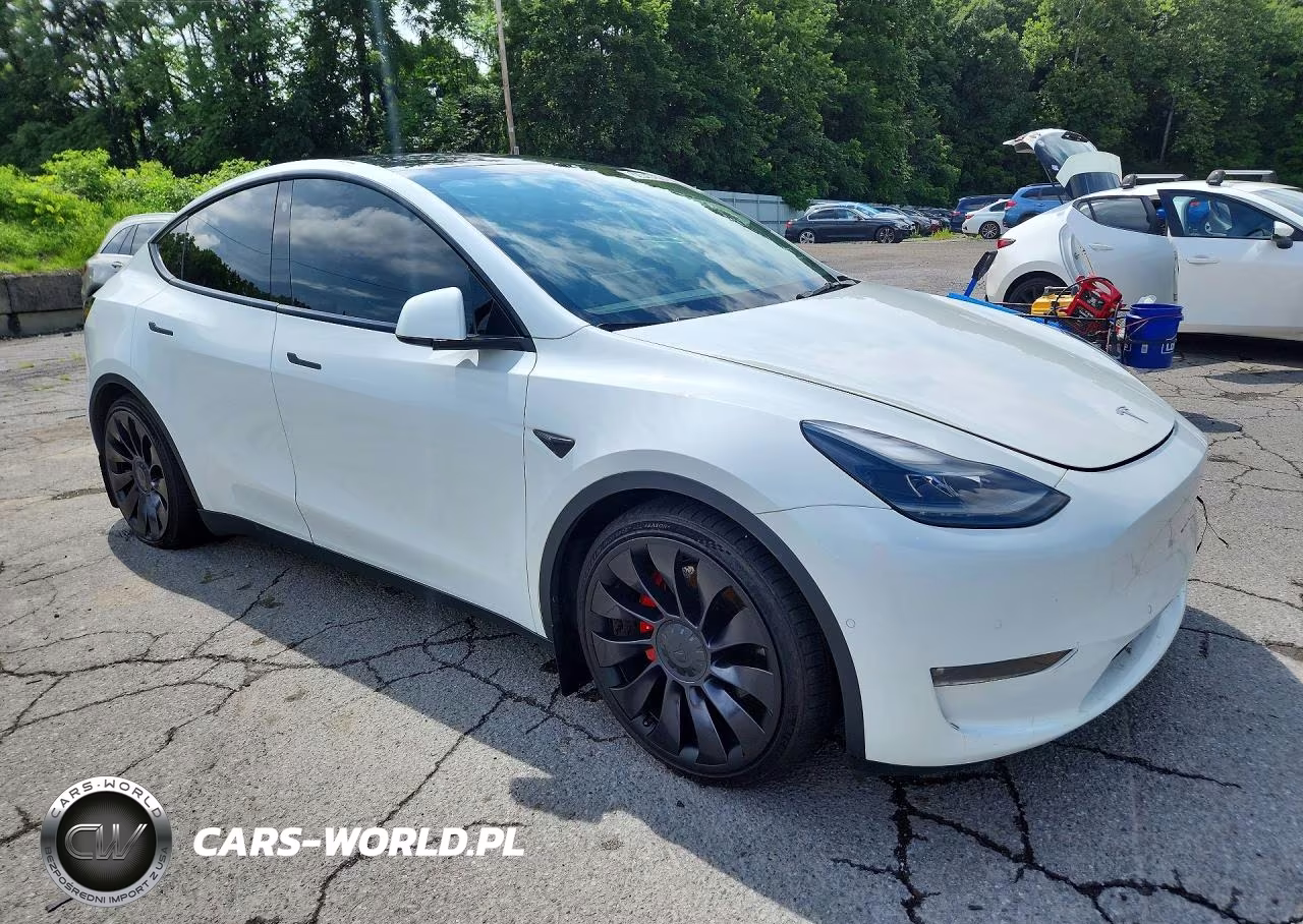 2021 Tesla Model Y VIN:5YJYGDEF7MF252712 - 4