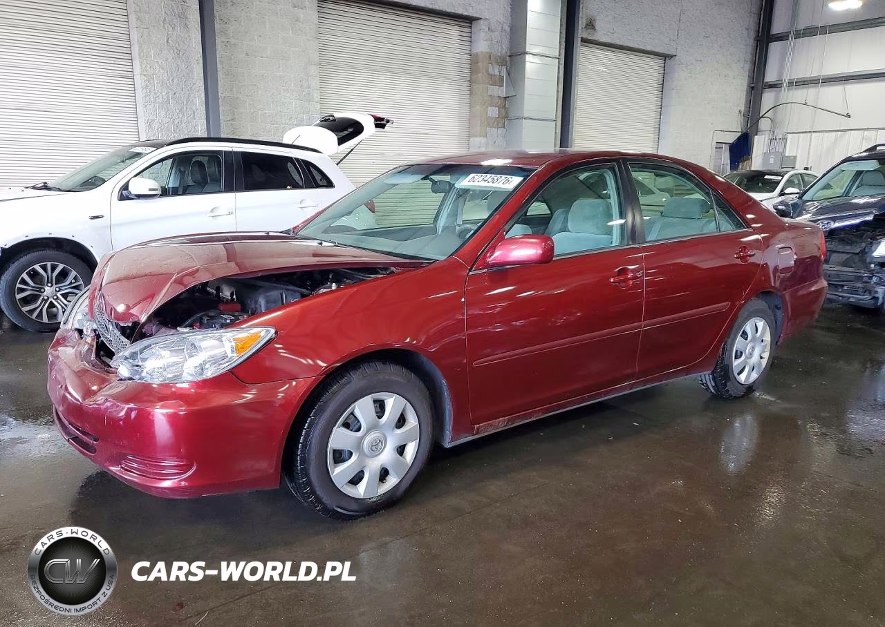 2004 Toyota Camry Le