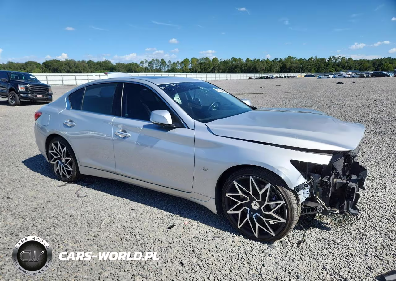2015 Infiniti Q50 Sport VIN:JN1BV7ARXFM404203 - 4