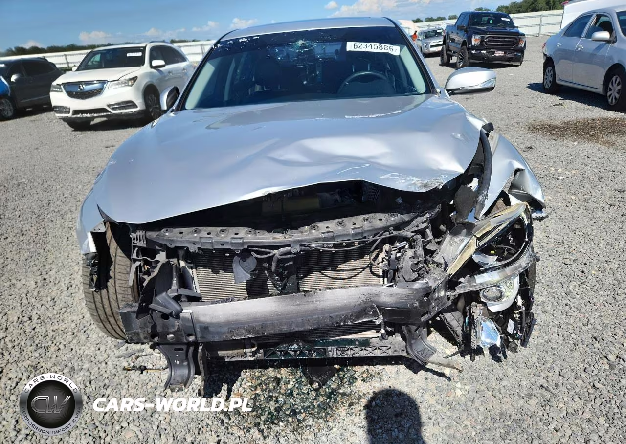 2015 Infiniti Q50 Sport VIN:JN1BV7ARXFM404203 - 5