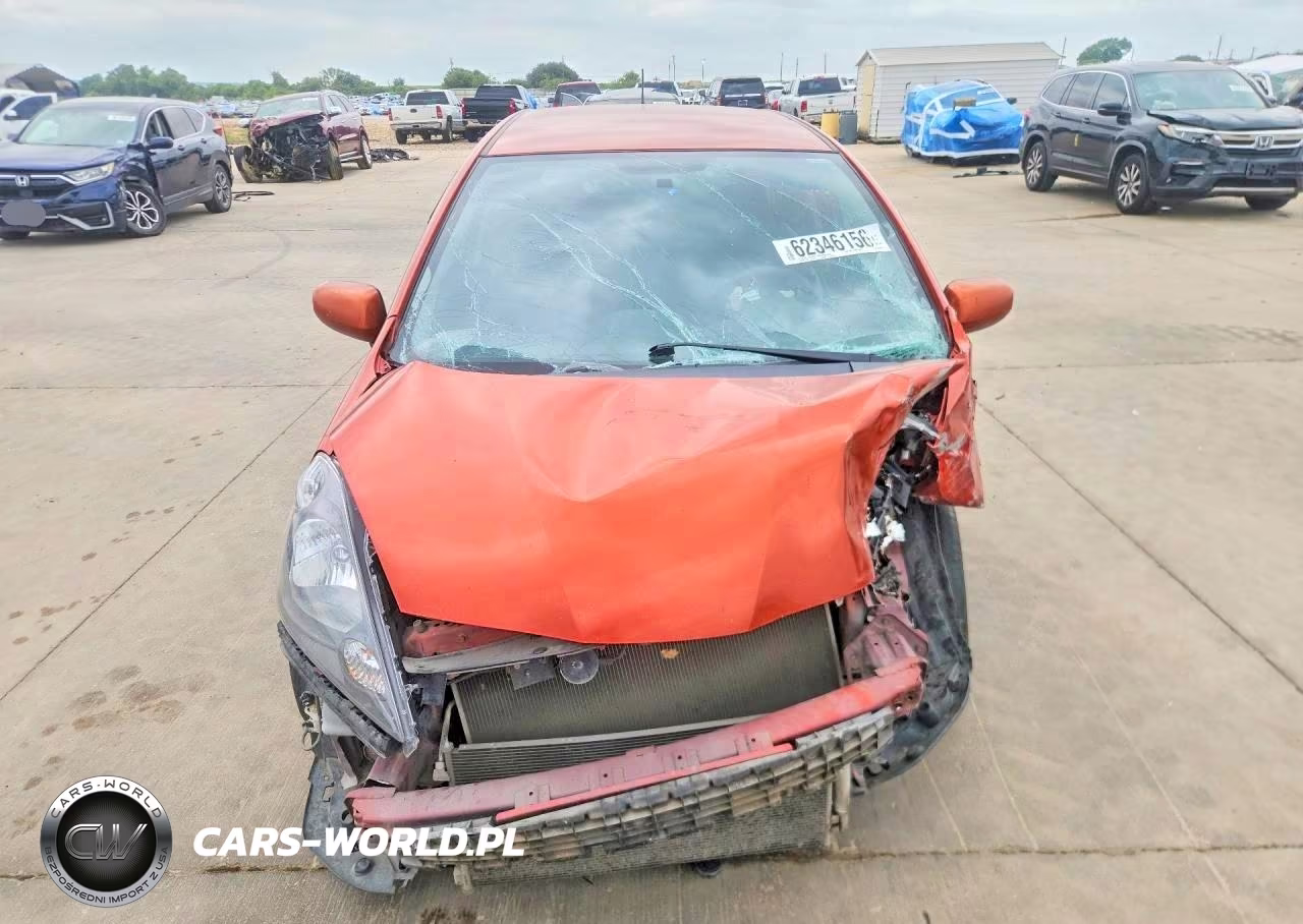 2012 Honda Fit Sport VIN:JHMGE8H53CC012904 - 5