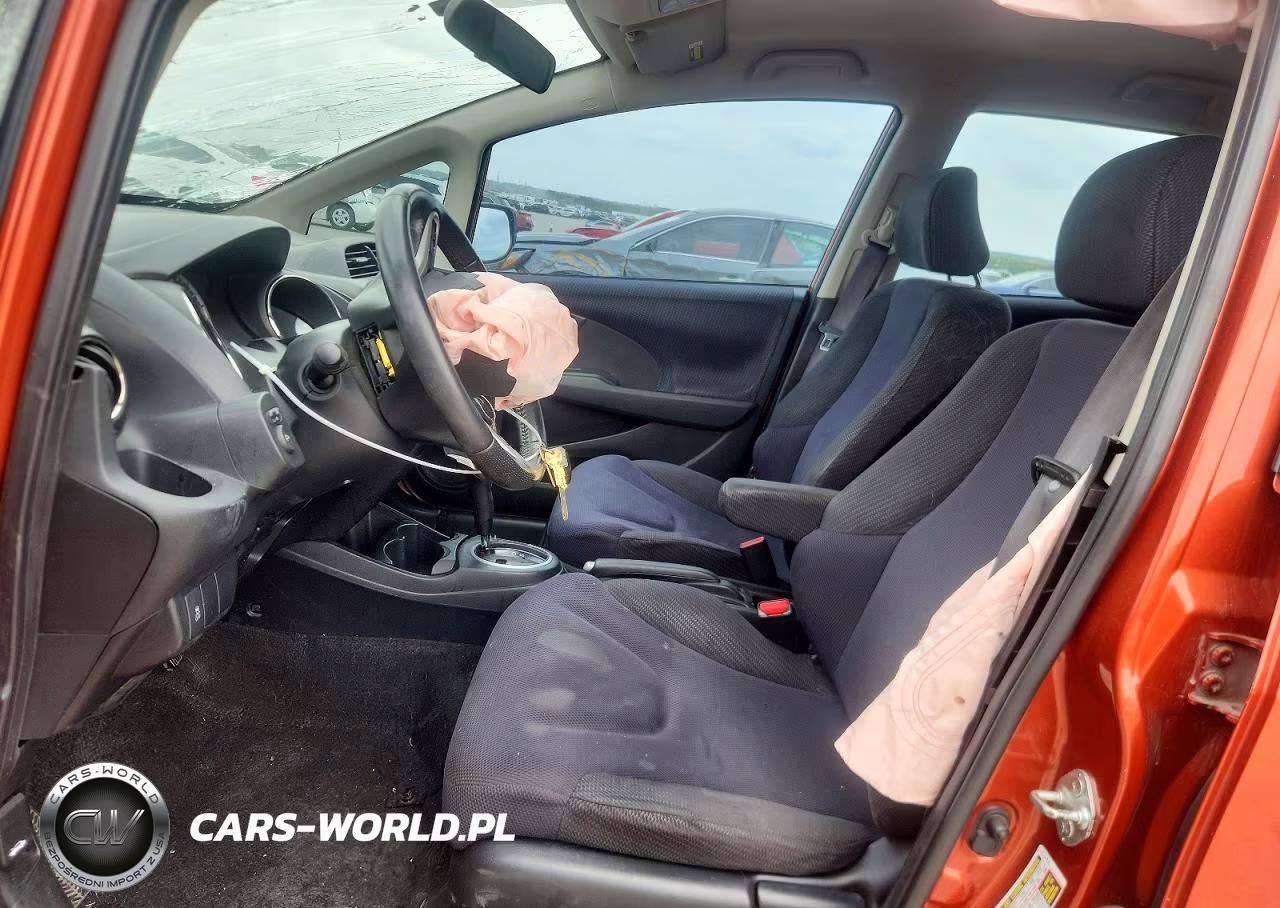 2012 Honda Fit Sport VIN:JHMGE8H53CC012904 - 7