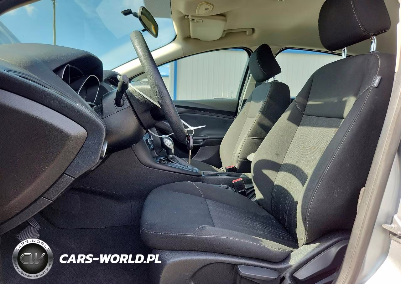 2016 Ford Focus Se VIN:1FADP3F2XGL341038 - 7