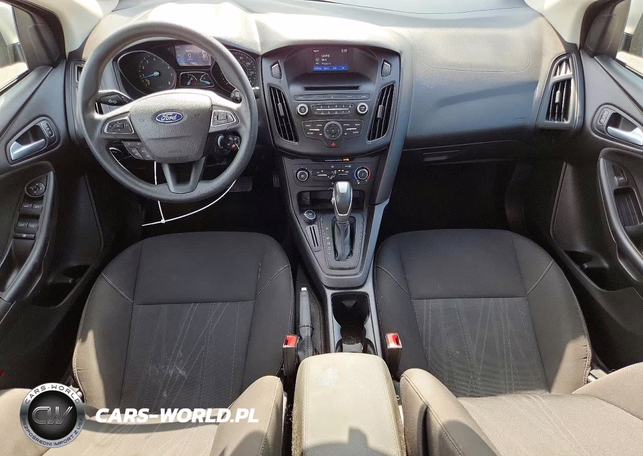 2016 Ford Focus Se VIN:1FADP3F2XGL341038 - 8