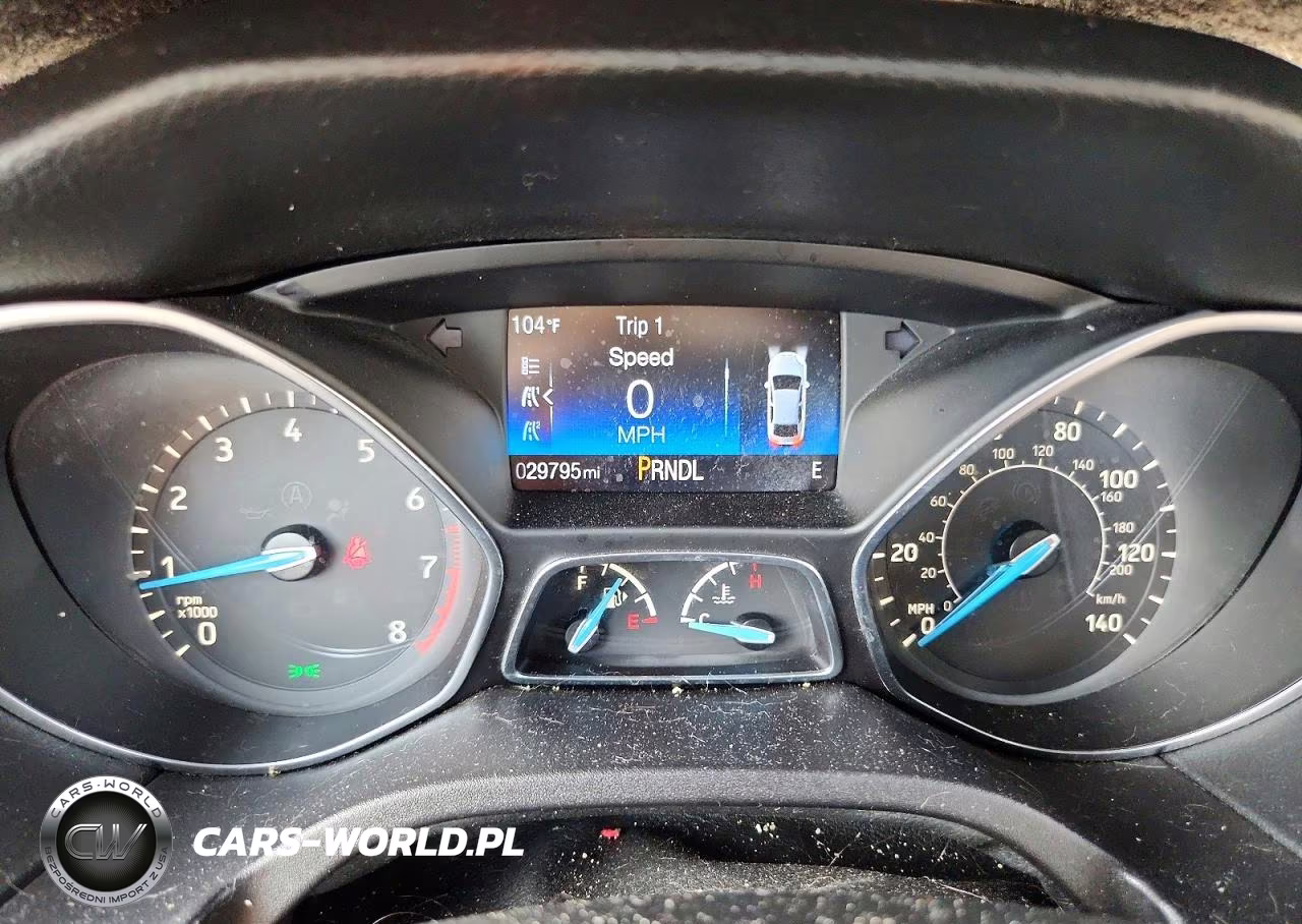 2016 Ford Focus Se VIN:1FADP3F2XGL341038 - 9