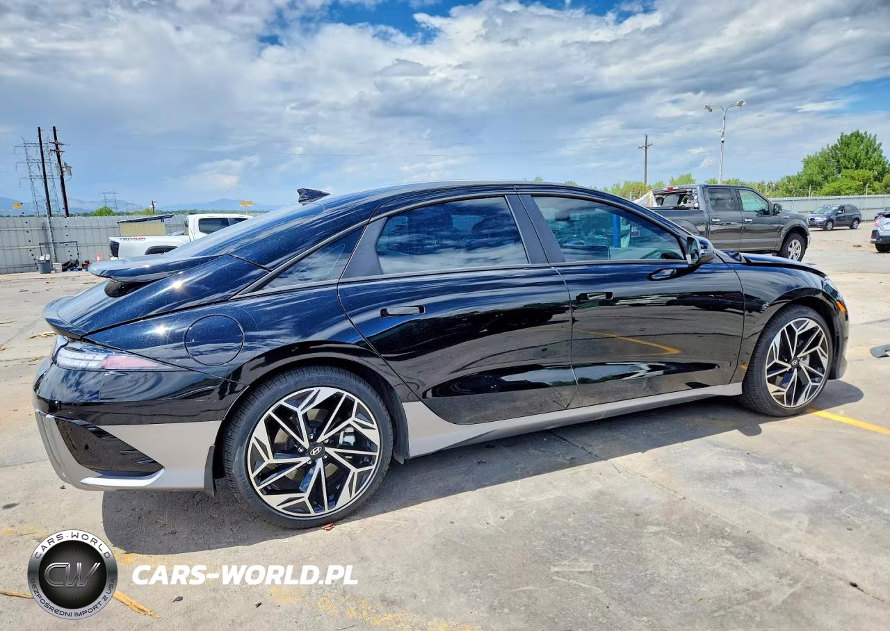 2024 Hyundai Ioniq 6 Sel VIN:KMHM34AC0RA063692 - 3