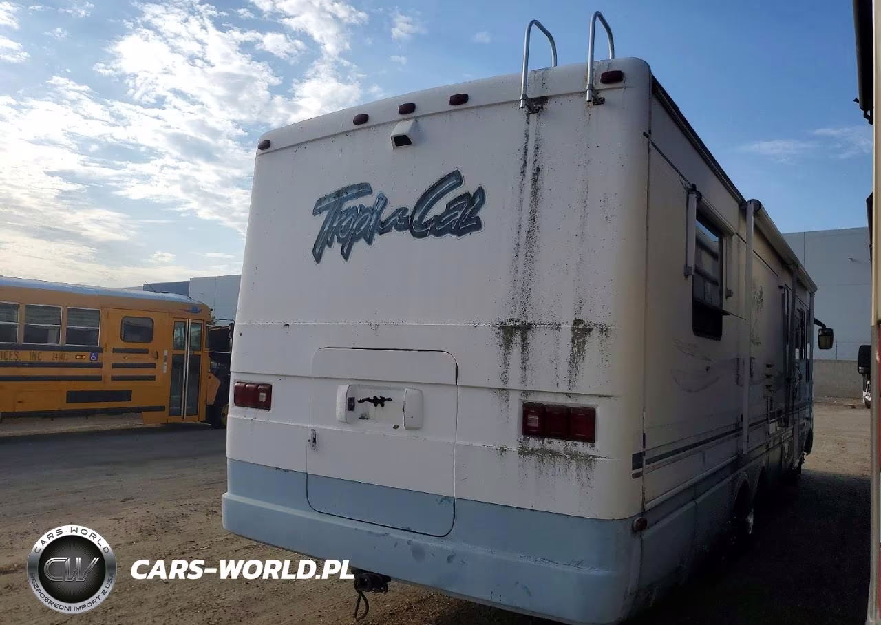 1999 Ford F550 Super Duty Stripped Chassis VIN:3FCMF53S8XJA08835 - 4