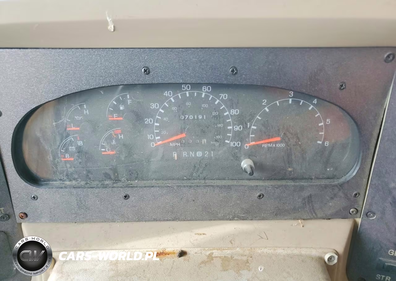 1999 Ford F550 Super Duty Stripped Chassis VIN:3FCMF53S8XJA08835 - 8