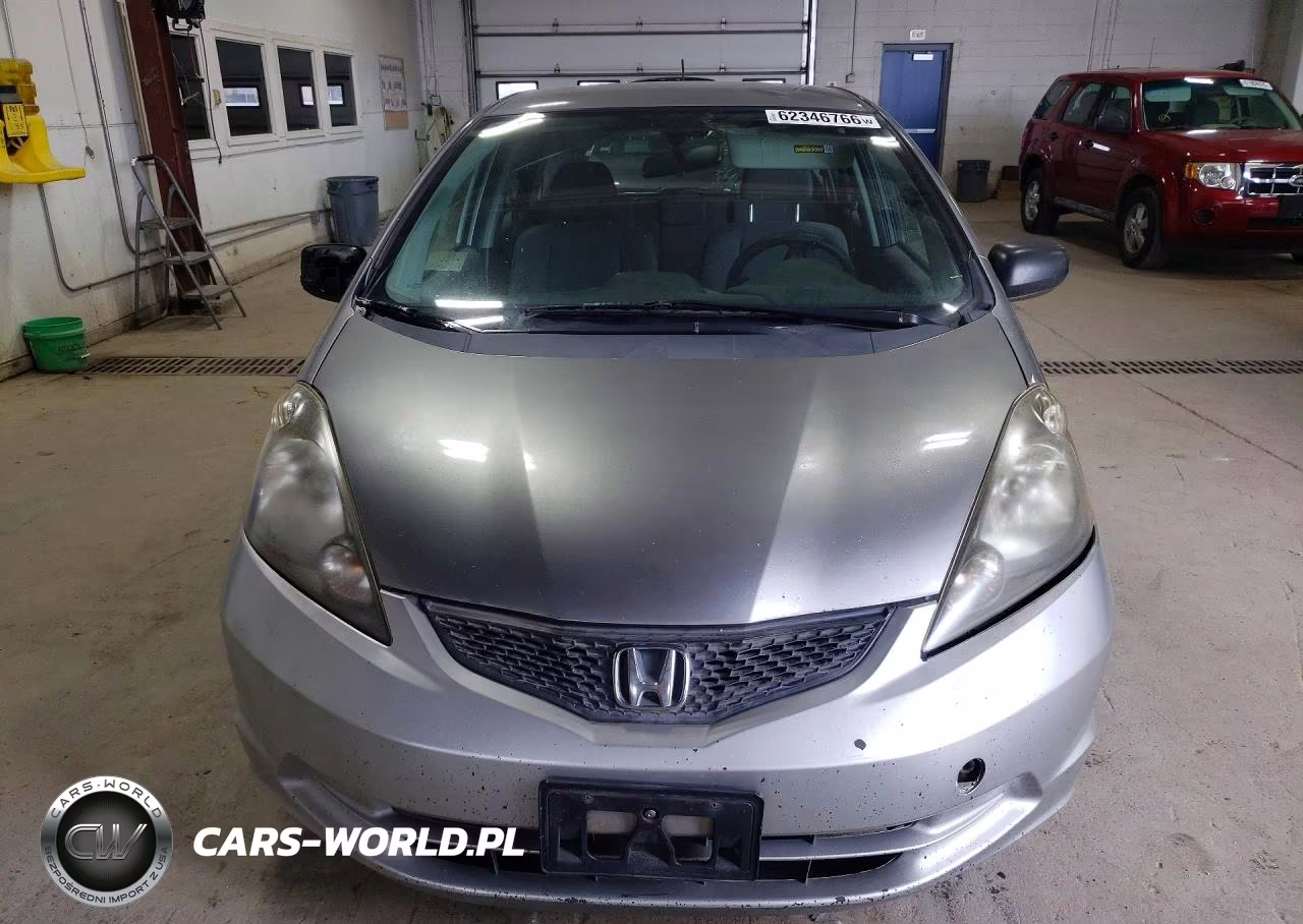 2010 Honda Fit VIN:JHMGE8H23AC019161 - 5