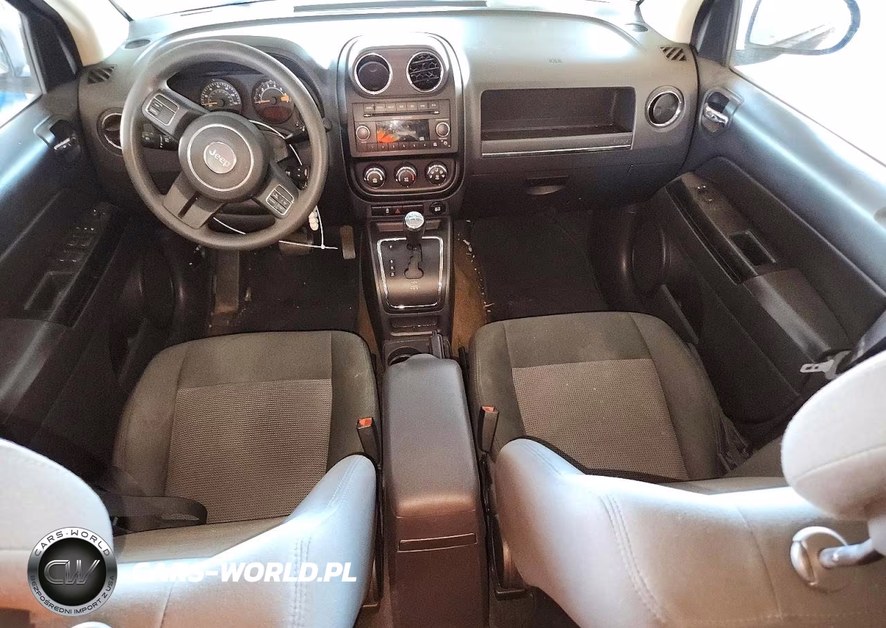 2014 Jeep Compass VIN:1C4NJCBA0ED573832 - 8