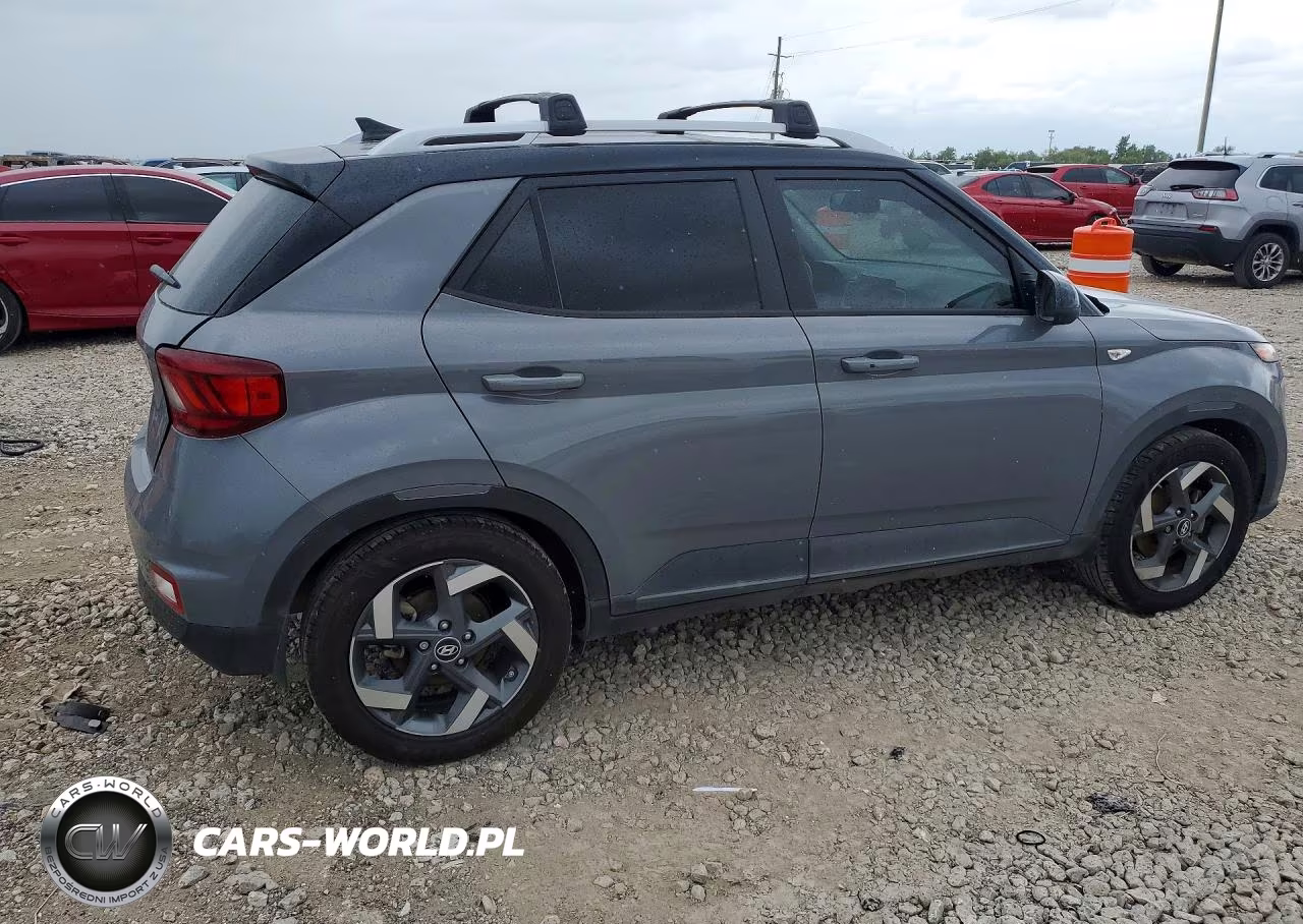 2022 Hyundai Venue Limited VIN:KMHRC8A30NU200930 - 3