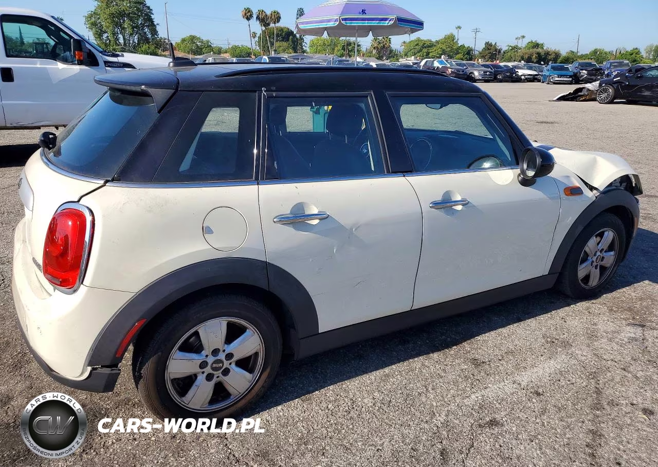 2015 Mini Cooper VIN:WMWXS5C57FT834073 - 3