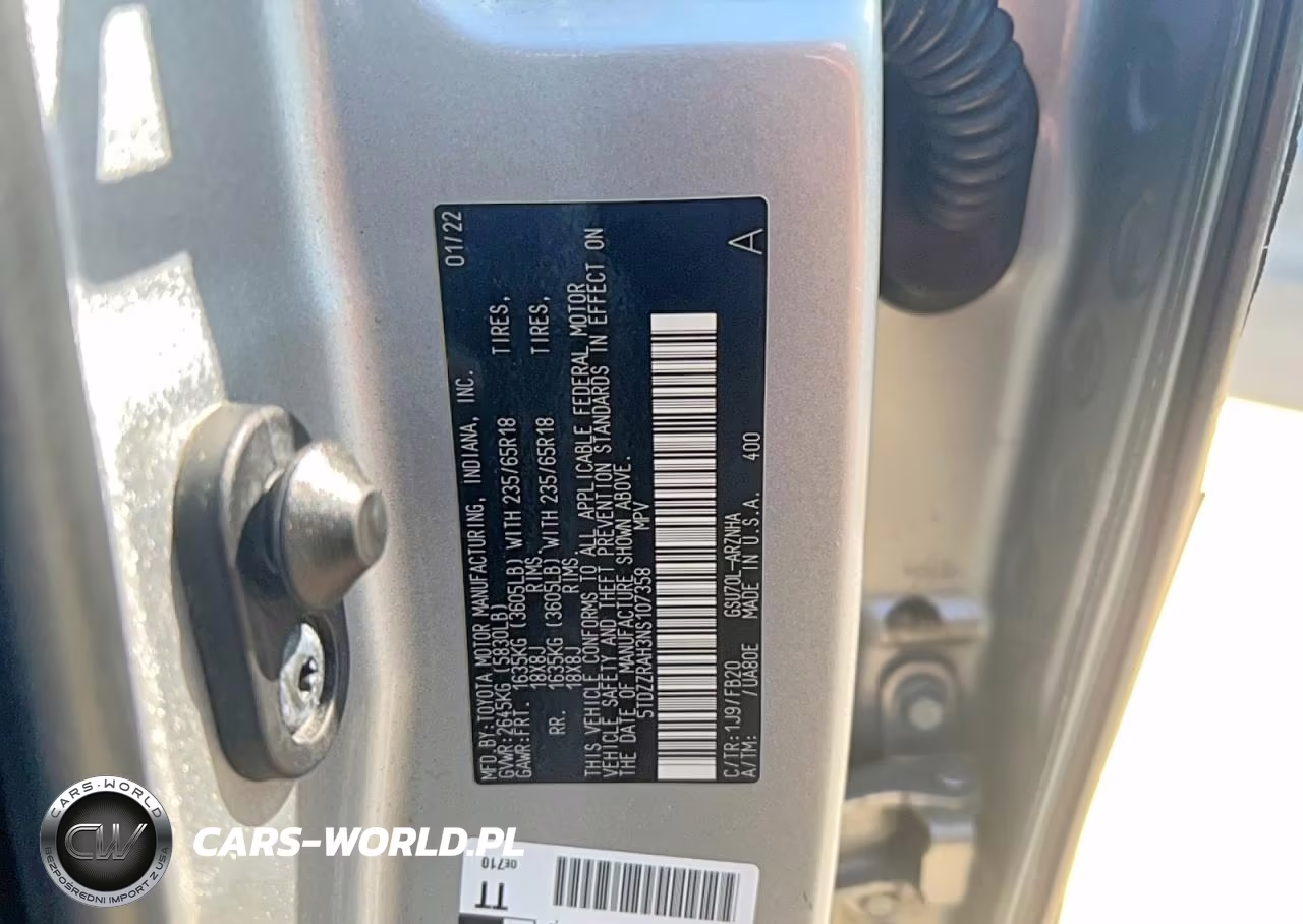 2022 Toyota Highlander Le VIN:5TDZZRAH3NS107358 - 10