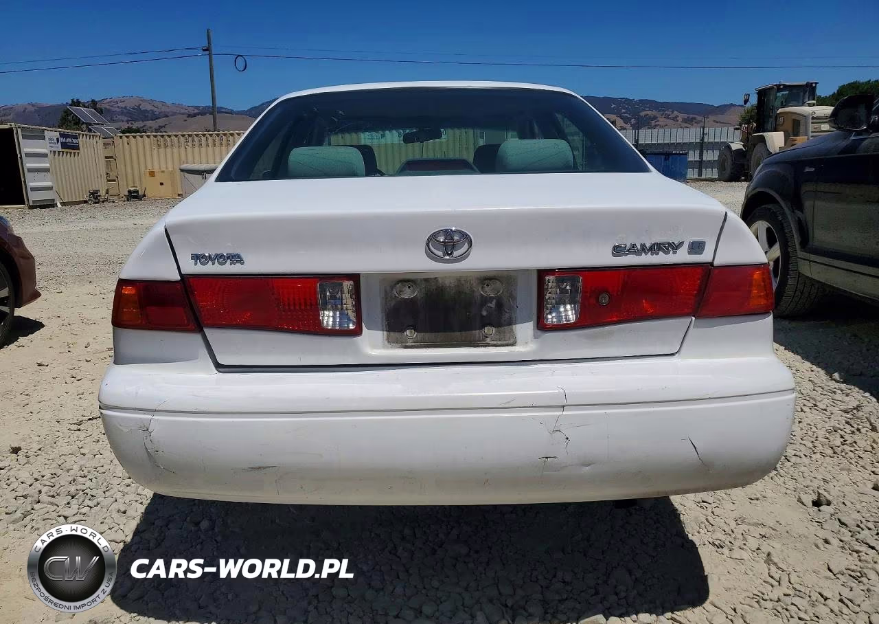 2001 Toyota Camry Le VIN:4T1BG22K51U844698 - 6