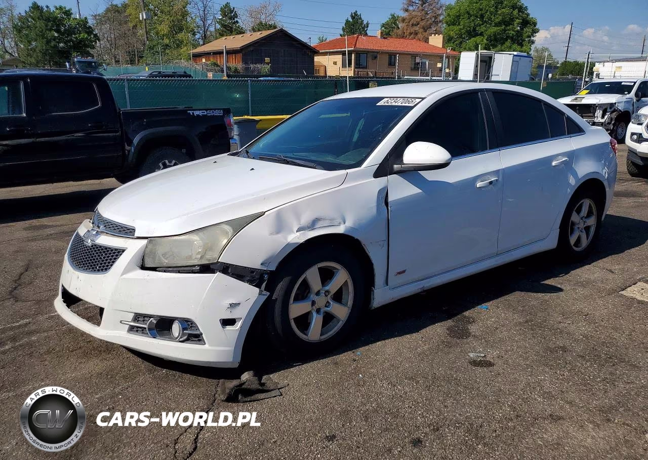2014 Chevrolet Cruze Lt – zdjęcie 1 z 12
