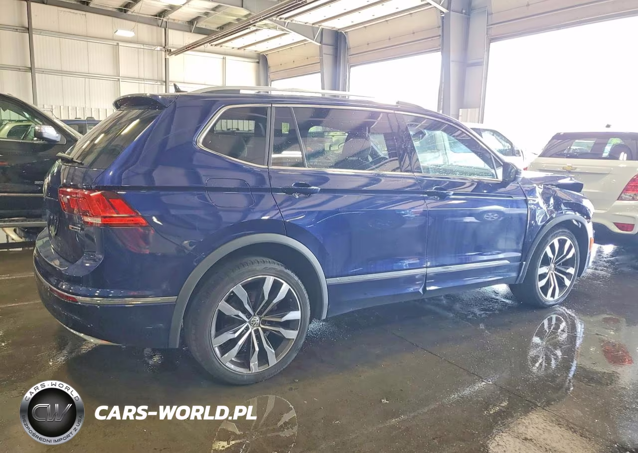 2021 Volkswagen Tiguan Sel Premium R-Line VIN:3VV4B7AX0MM047520 - 3