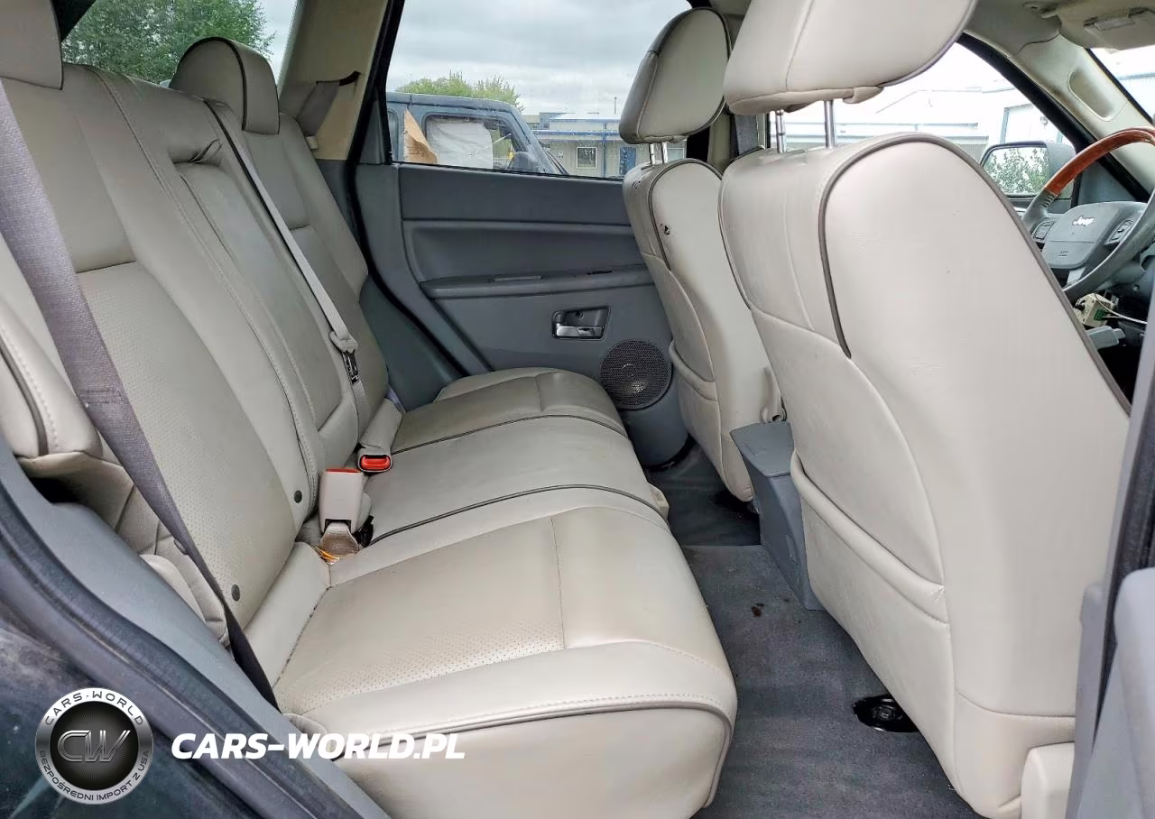 2006 Jeep Grand Cherokee Overland VIN:1J8HR68256C282492 - 11
