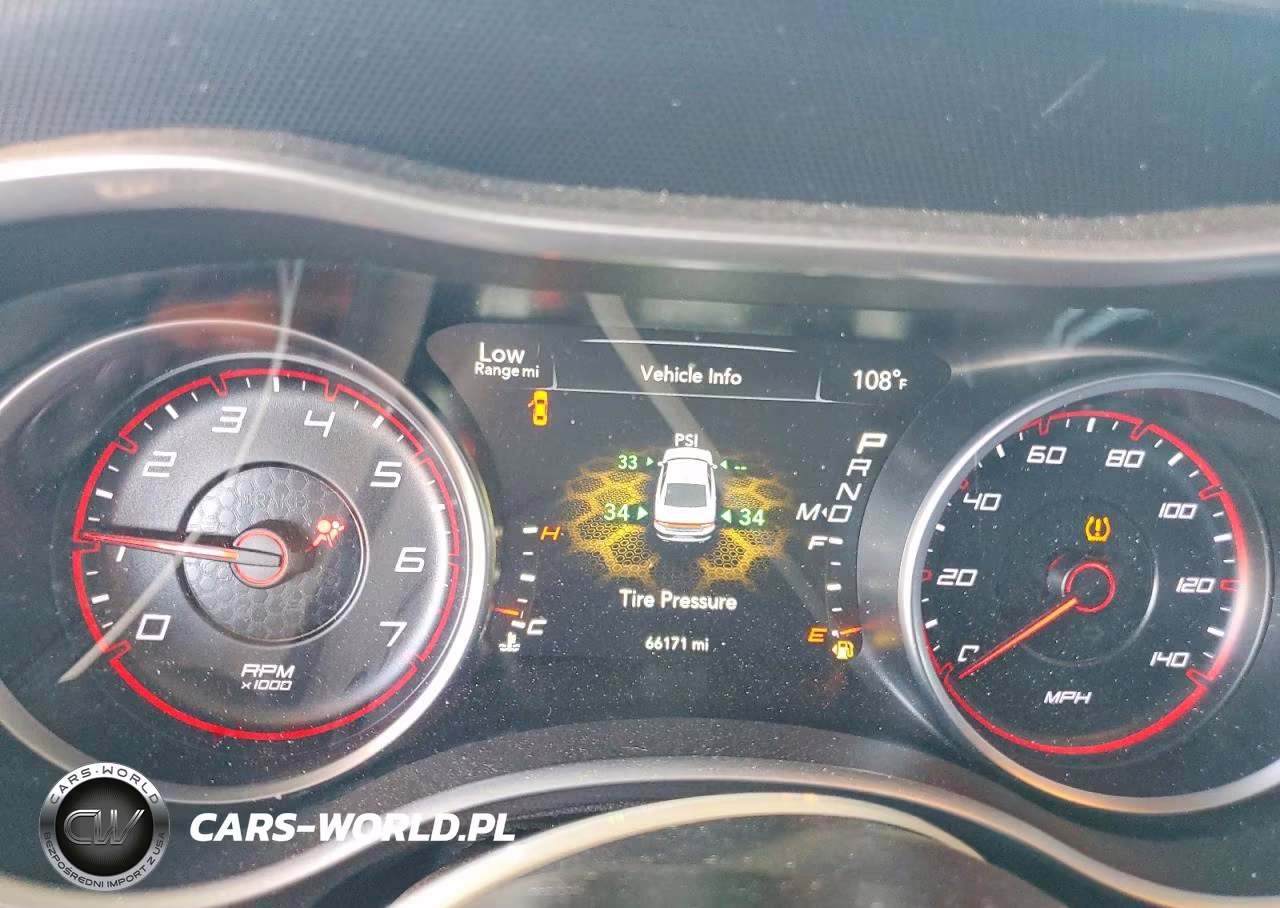 2018 Dodge Charger Sxt Plus VIN:2C3CDXHG2JH232158 - 9