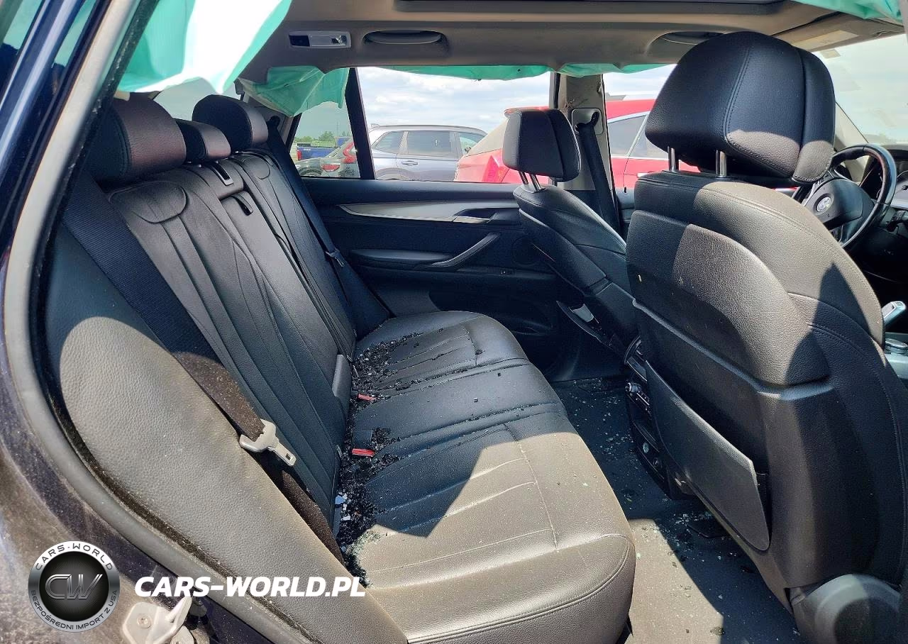 2015 BMW X5 xDrive35I VIN:5UXKR0C58F0K60563 - 10