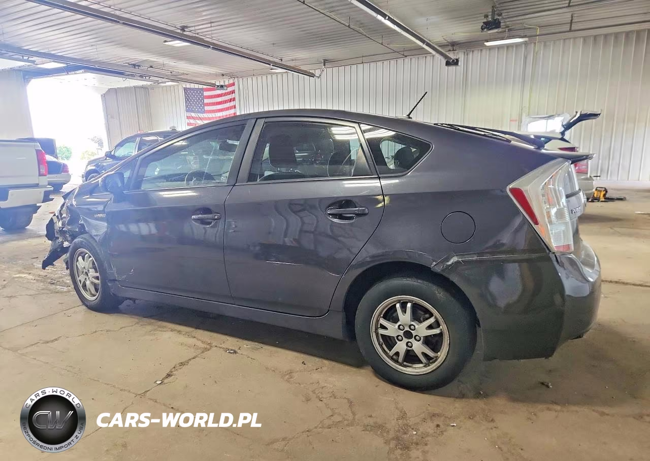 2011 Toyota Prius Two VIN:JTDKN3DU3B5356800 - 2
