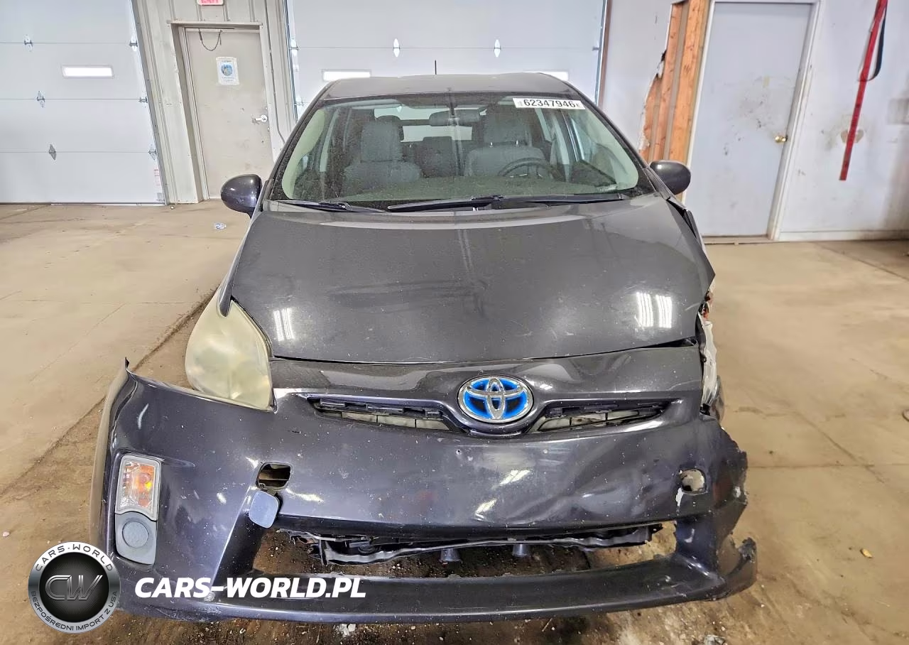 2011 Toyota Prius Two VIN:JTDKN3DU3B5356800 - 5