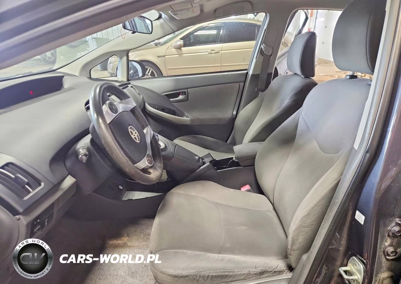 2011 Toyota Prius Two VIN:JTDKN3DU3B5356800 - 7