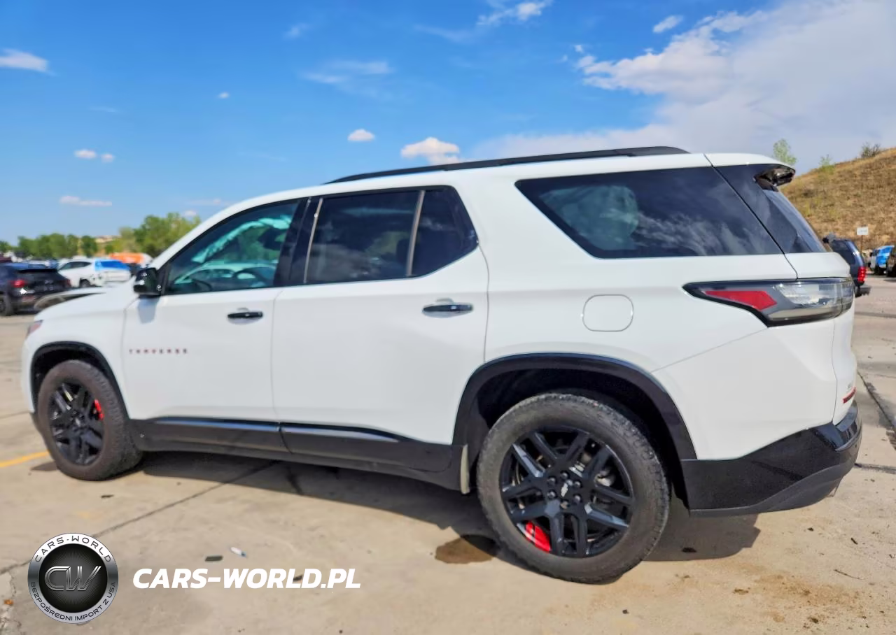 2019 Chevrolet Traverse Premier VIN:1GNEVKKW8KJ282459 - 2