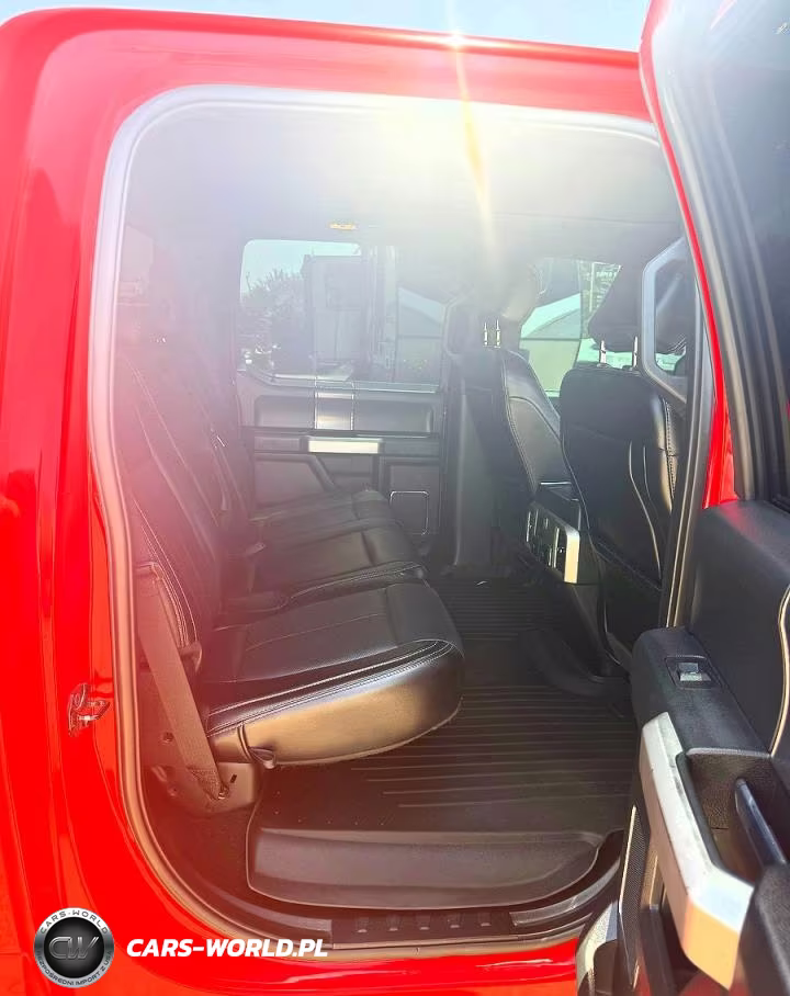 2018 Ram 3500 St VIN:3C63RRGL1JG281172 - 6