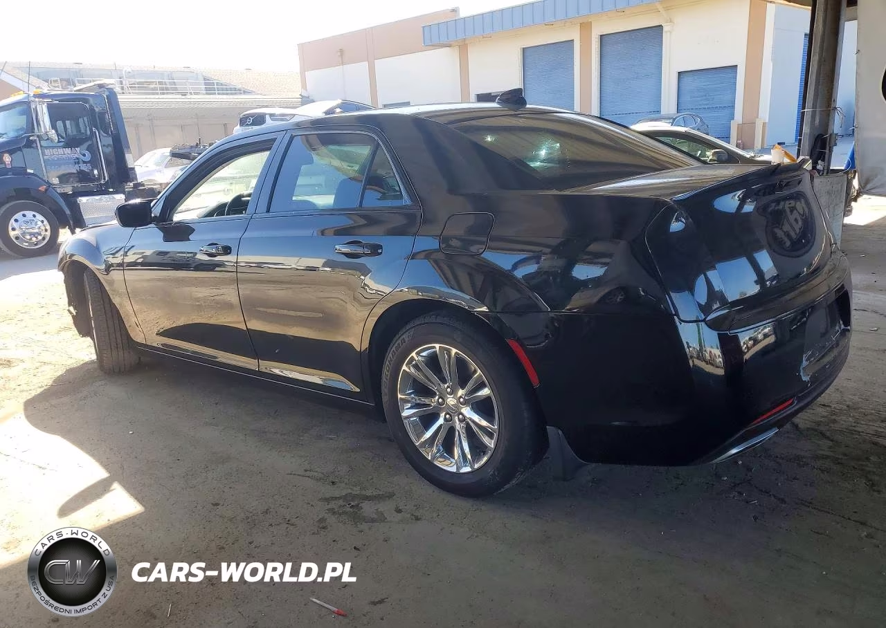 2016 Chrysler 300C VIN:2C3CCAEG6GH320434 - 2