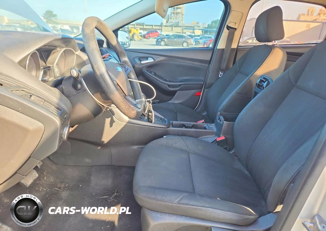 2017 Ford Focus Se VIN:1FADP3FE7HL270747 - 7