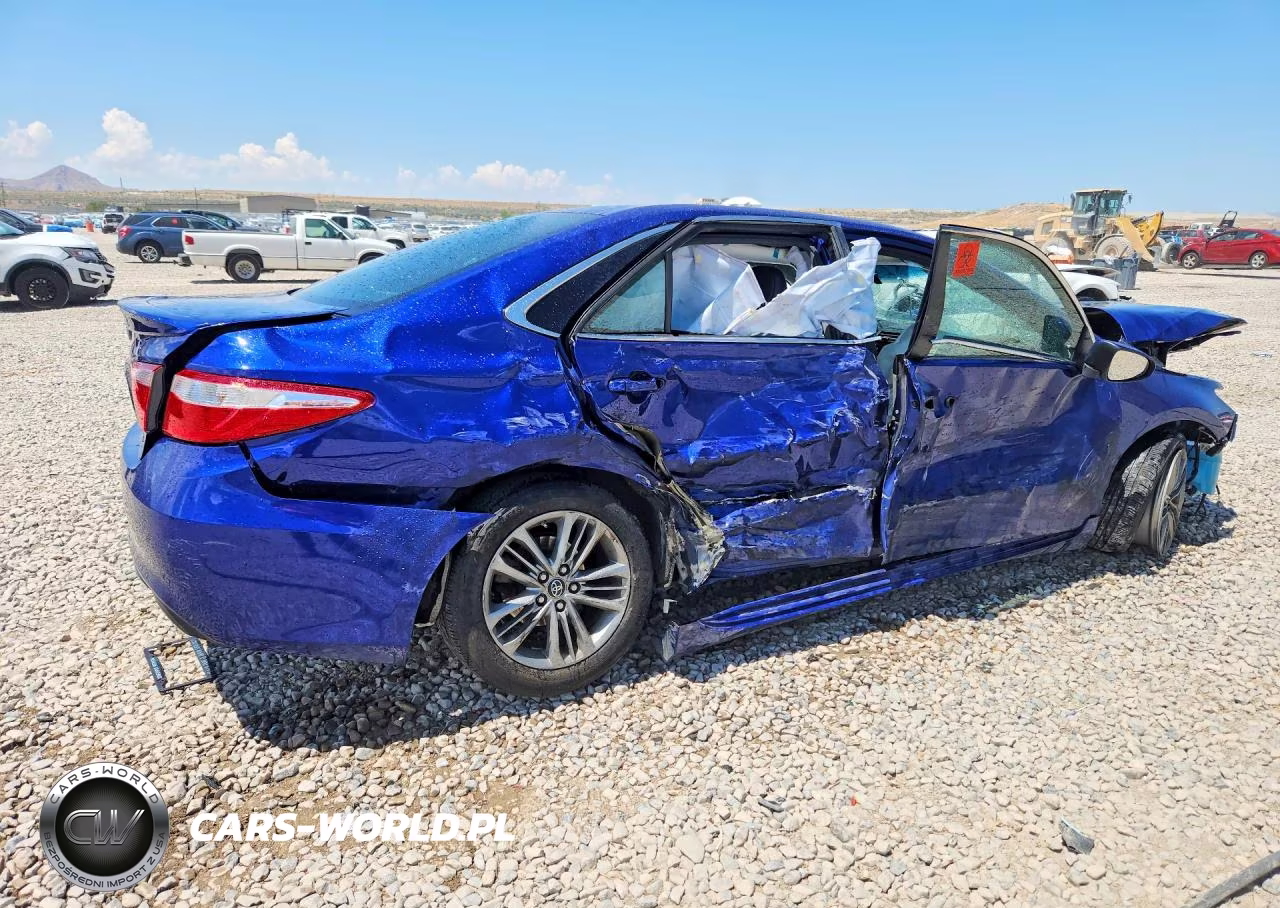 2016 Toyota Camry Se VIN:4T1BF1FK6GU596204 - 3