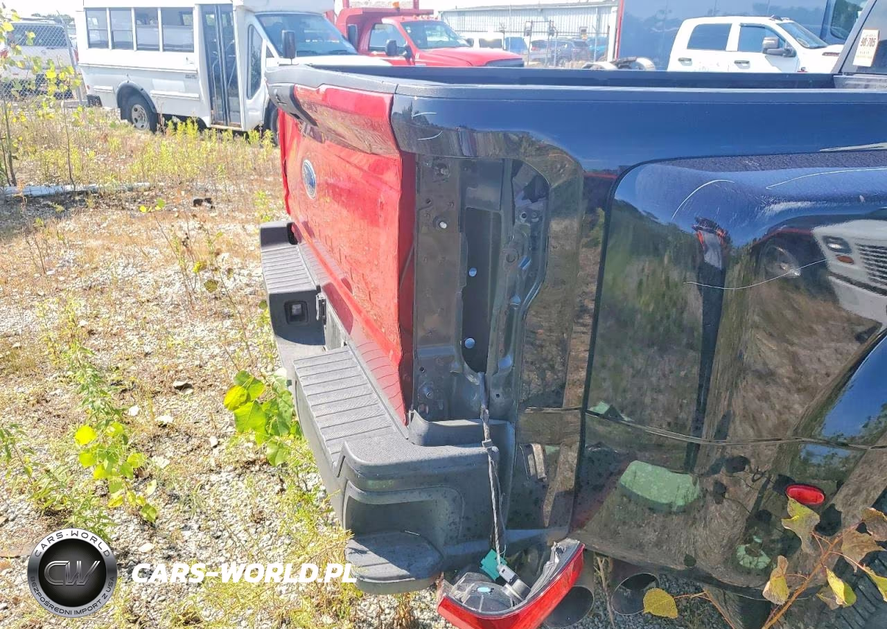 2024 Ford F350 Super Duty VIN:1FT8W3DT0REC54301 - 12