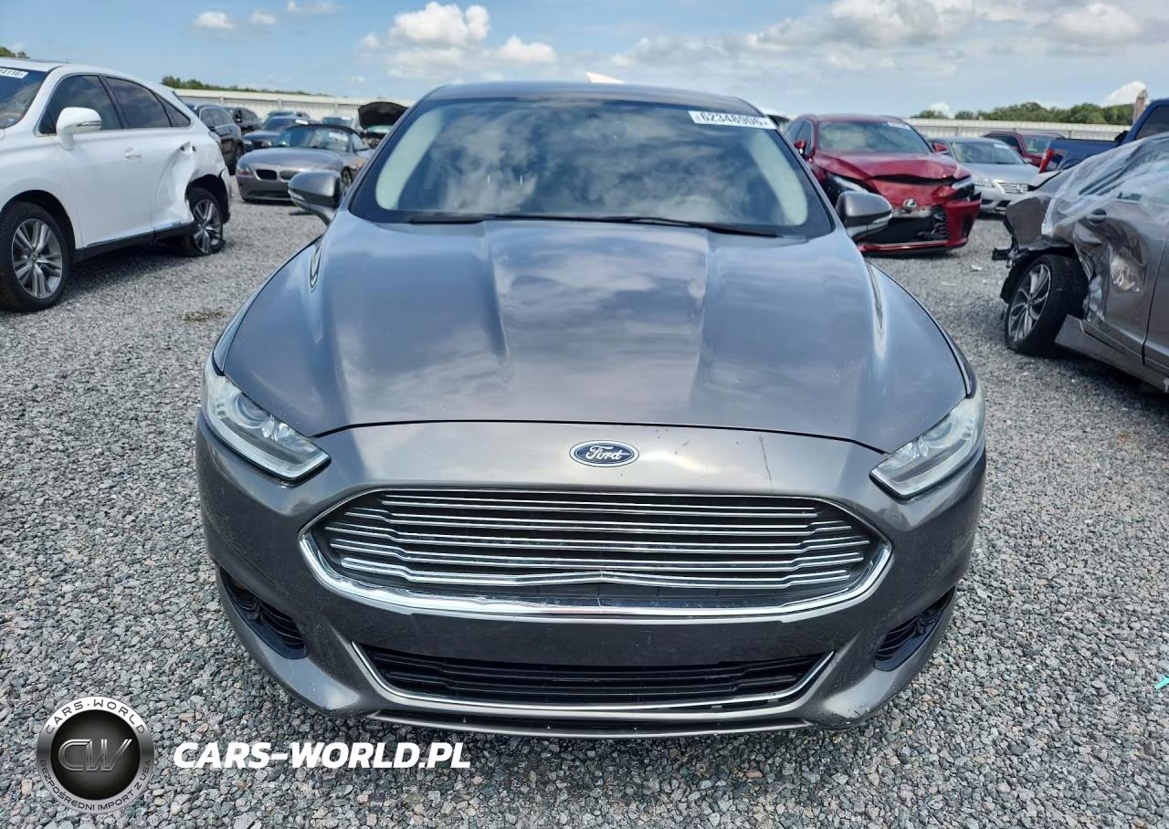 2014 Ford Fusion Titanium VIN:3FA6P0K96ER271370 - 5