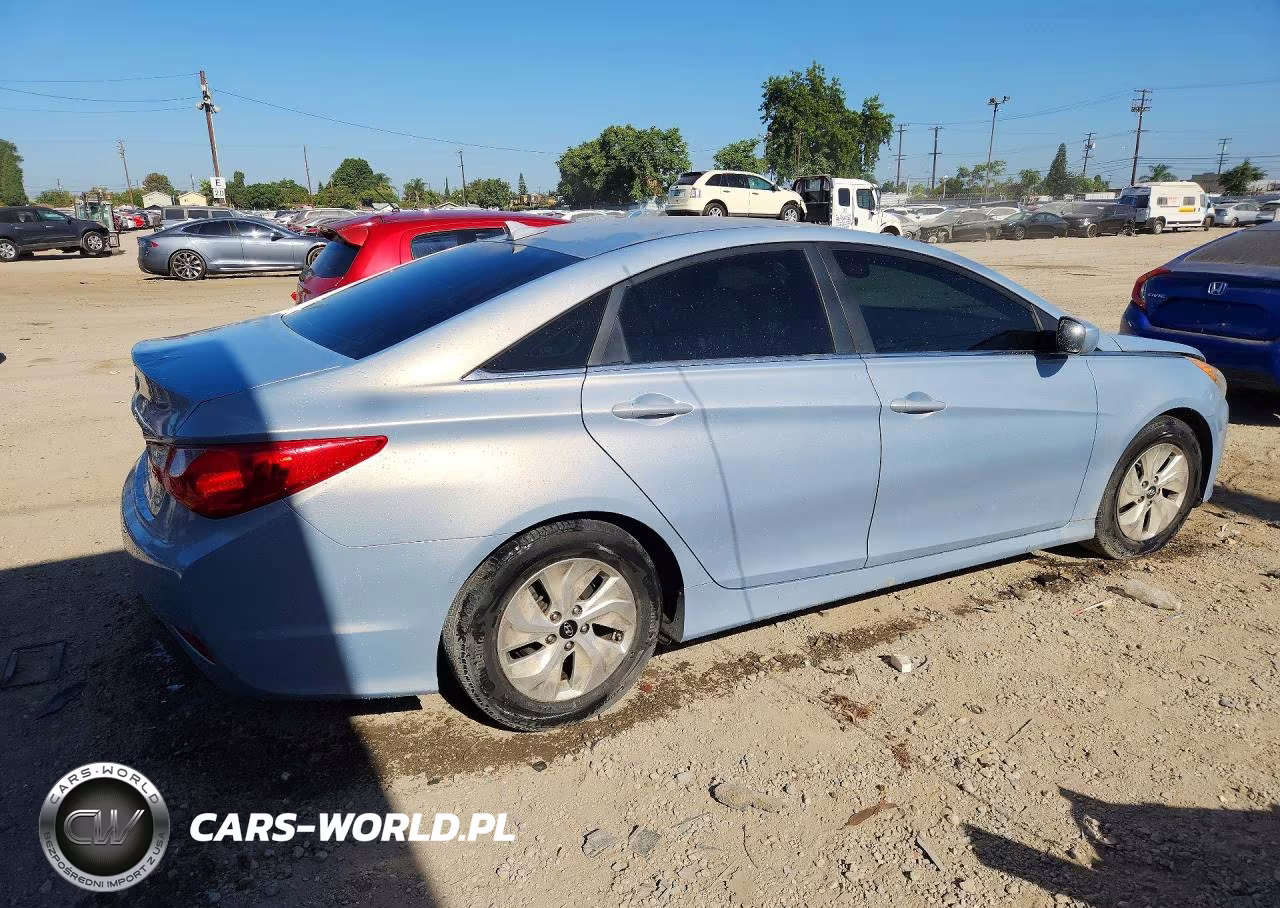 2014 Hyundai Sonata Gls VIN:5NPEB4AC6EH816379 - 3