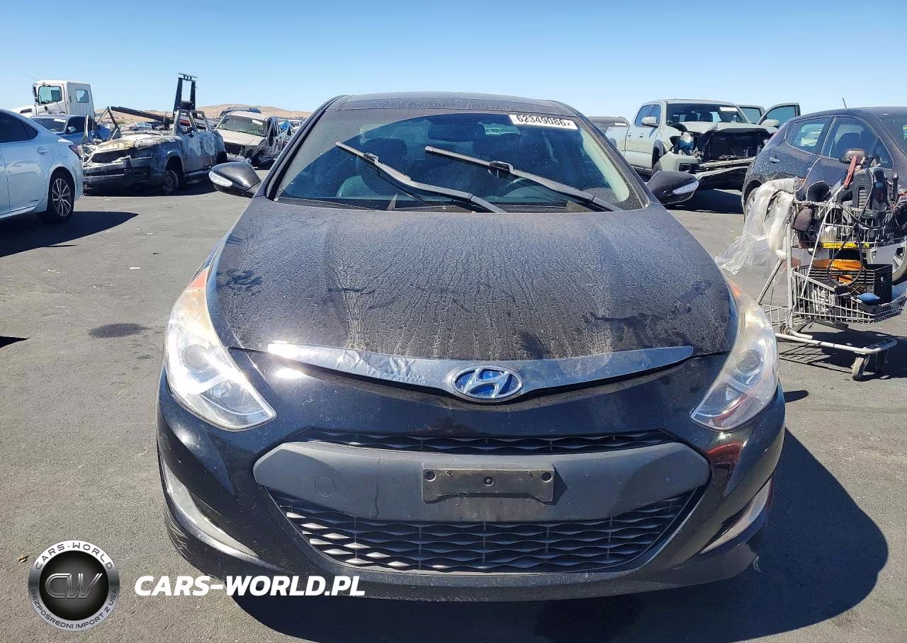 2013 Hyundai Sonata Hybrid VIN:KMHEC4A43DA076765 - 5