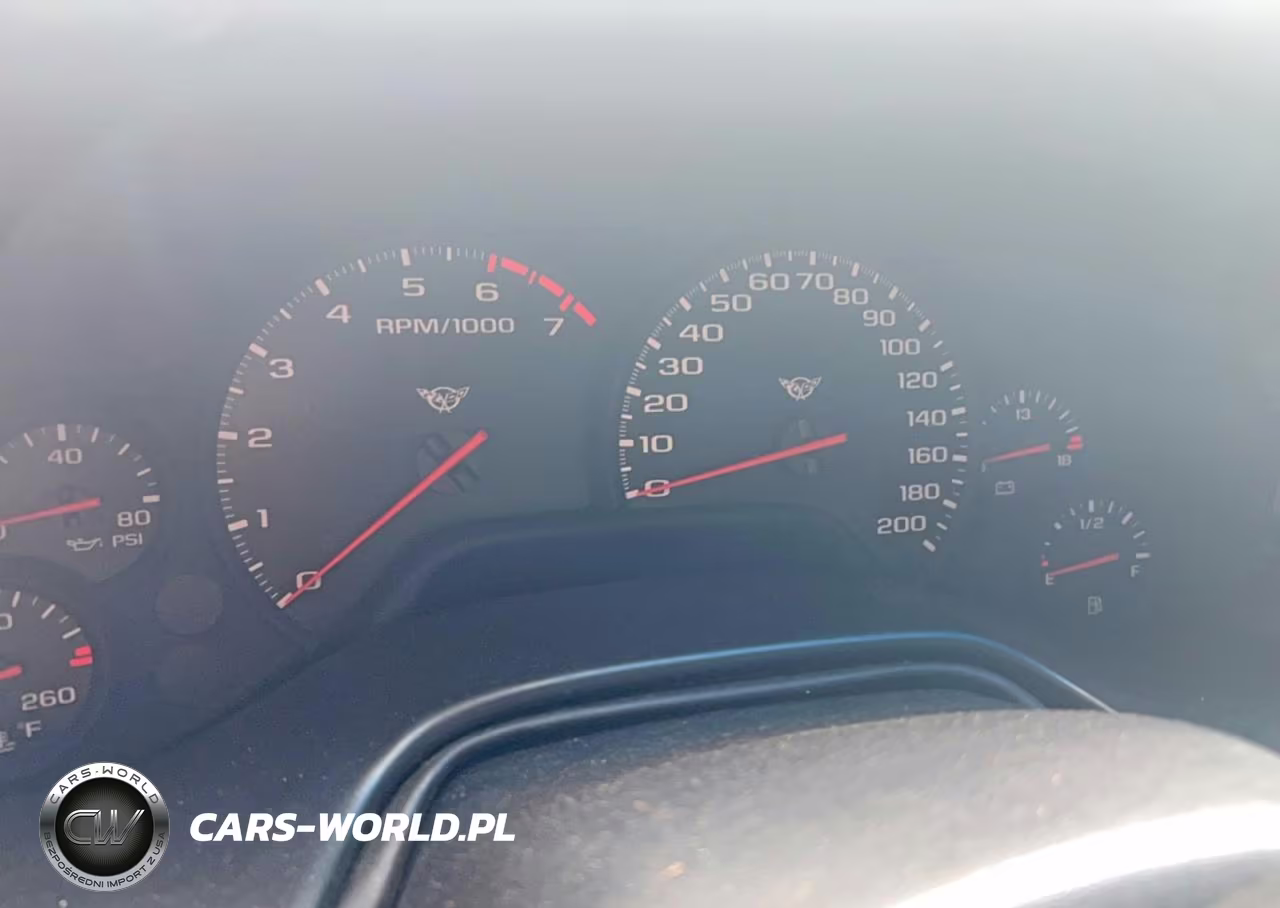 2001 Chevrolet Corvette VIN:1G1YY22G715112230 - 8