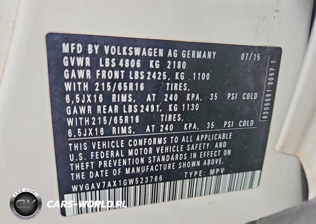 2016 Volkswagen Tiguan S VIN:WVGAV7AX1GW523766 - 14