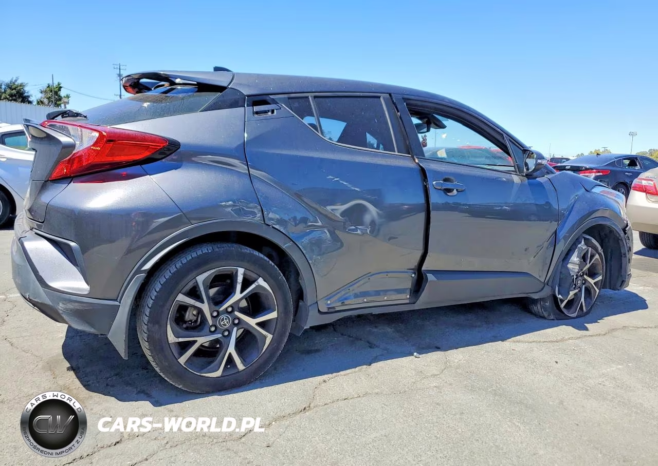 2018 Toyota C-Hr Xle VIN:NMTKHMBX2JR053685 - 3