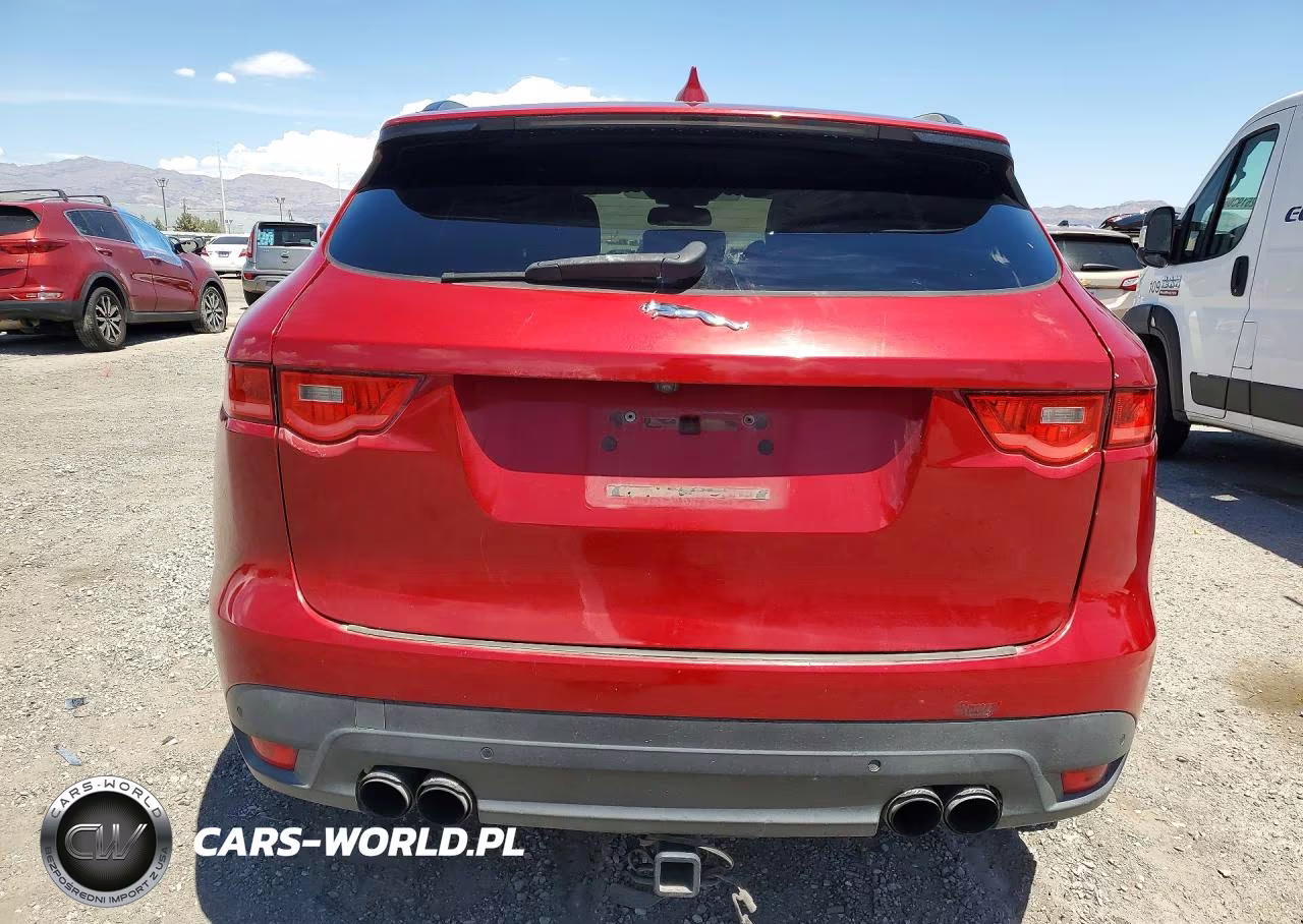 2017 Jaguar F-Pace R - Sport VIN:SADCL2BV4HA887606 - 6