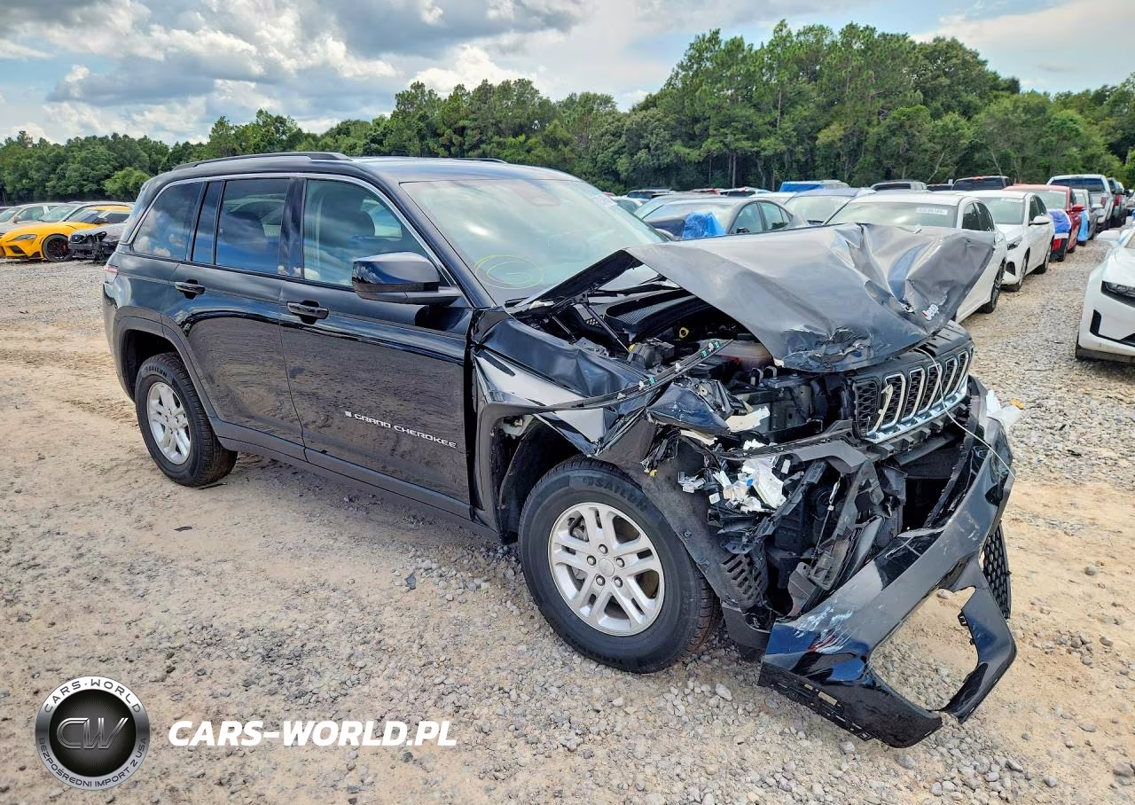 2023 Jeep Grand Cherokee Laredo VIN:1C4RJHAG1PC640872 - 4