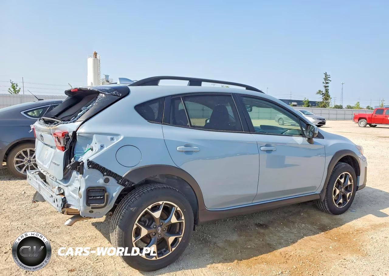 2020 Subaru Crosstrek Premium VIN:JF2GTAPC4L8238212 - 3