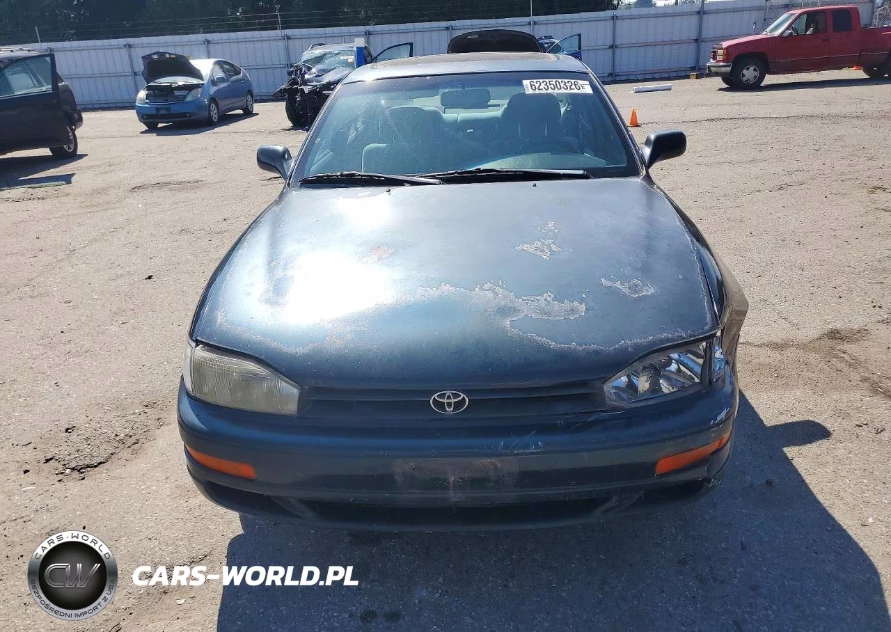 1993 Toyota Camry Le VIN:JT2SK12E2P0150129 - 5