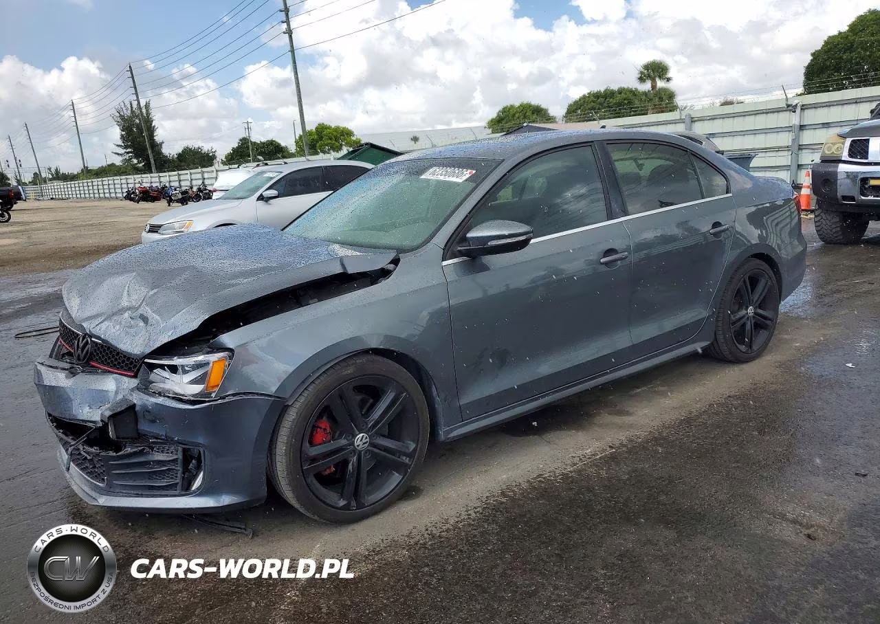 2015 Volkswagen Jetta Gli – zdjęcie 1 z 12