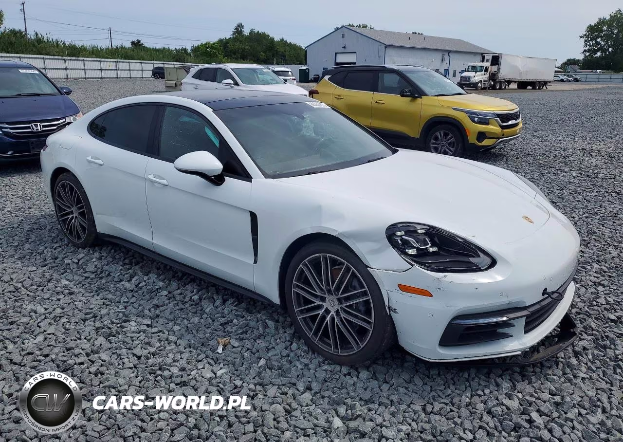 2018 Porsche Panamera 4 VIN:WP0AA2A71JL100522 - 4