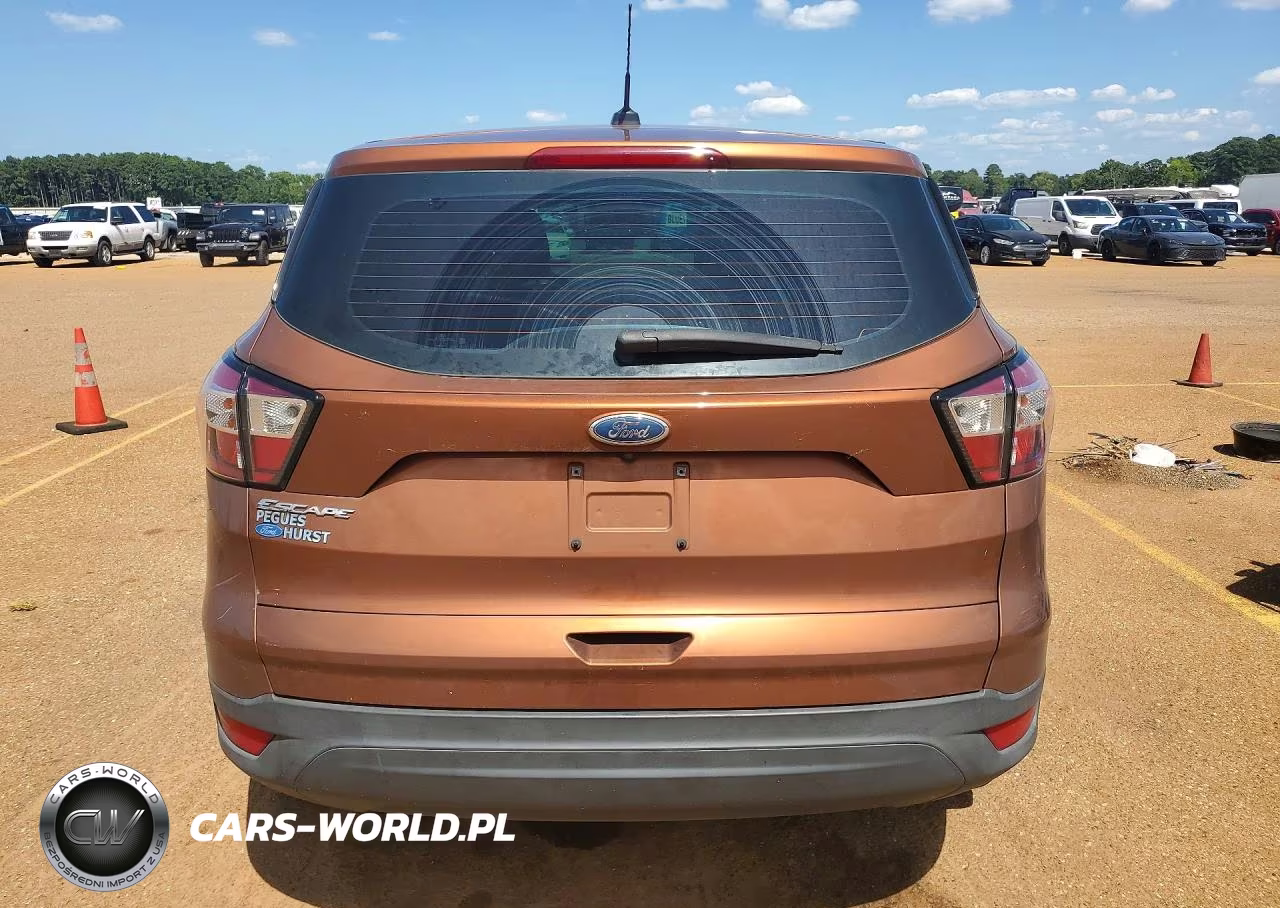 2017 Ford Escape S VIN:1FMCU0F78HUC10304 - 6