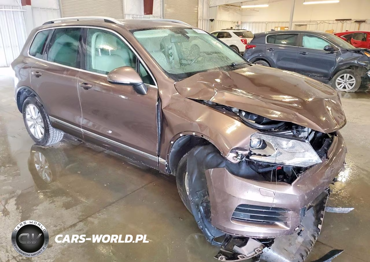 2012 Volkswagen Touareg V6 VIN:WVGFF9BP6CD001203 - 4